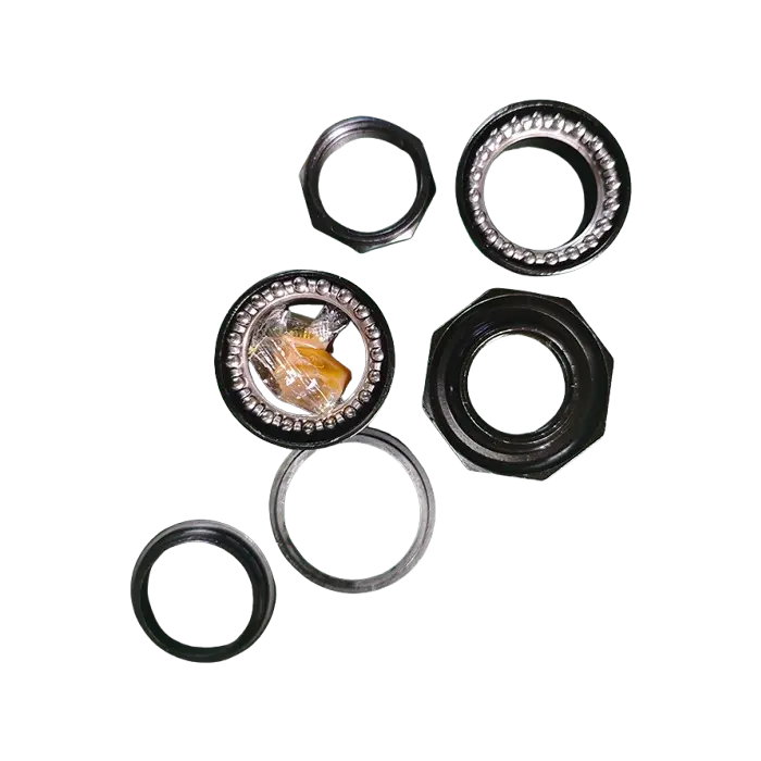 3 Circle Cup và hình nón mang